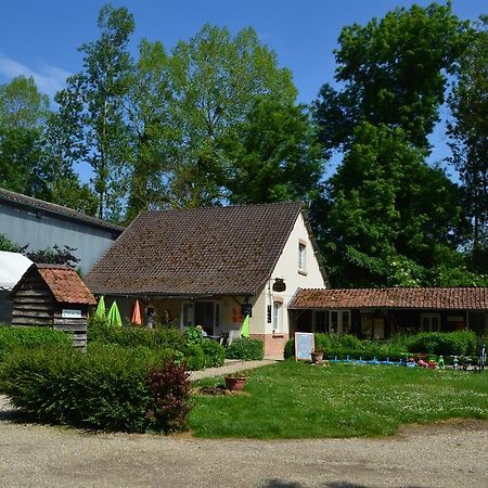 Camping Le Val de Trie Béhen Extérieur photo