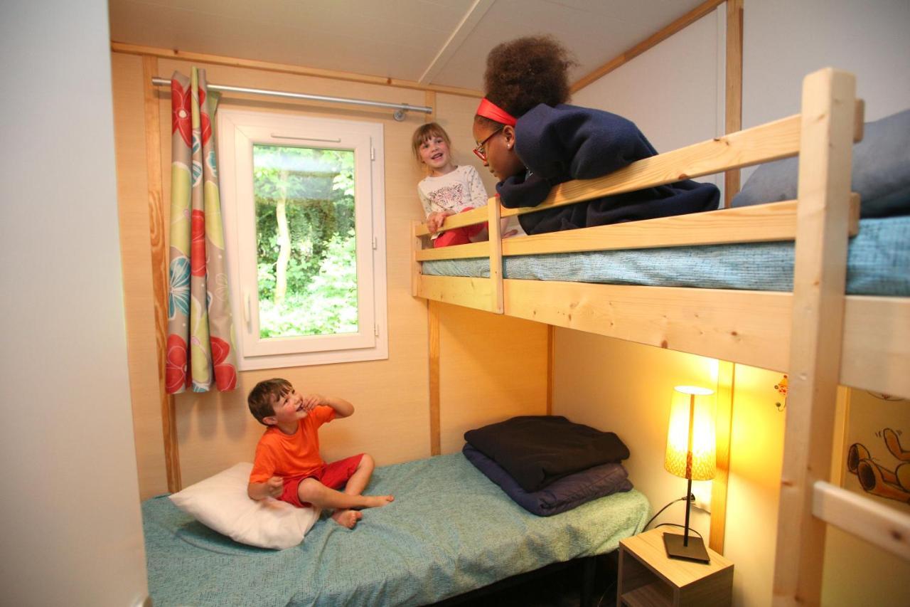 Camping Le Val de Trie Béhen Extérieur photo
