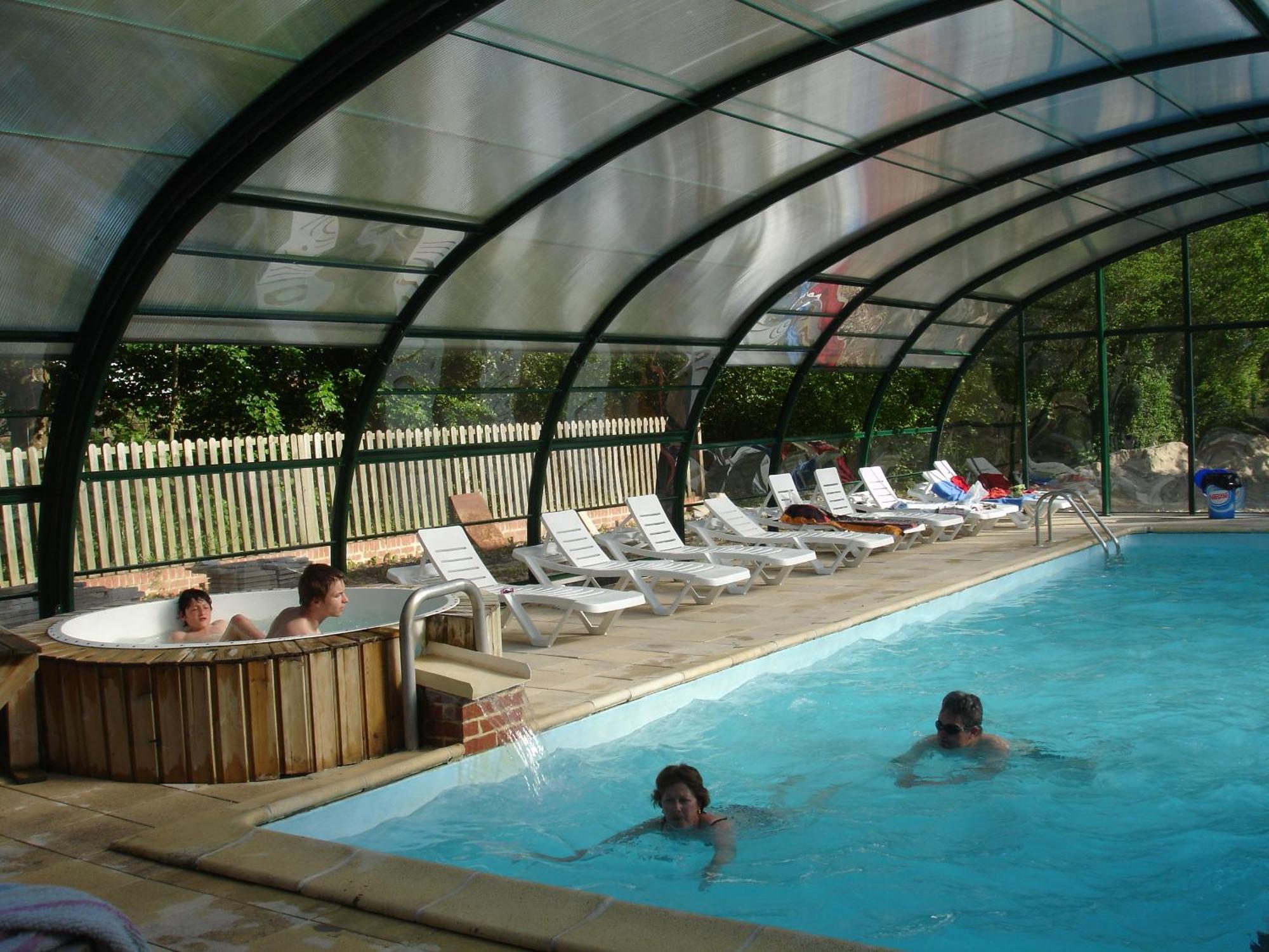 Camping Le Val de Trie Béhen Extérieur photo